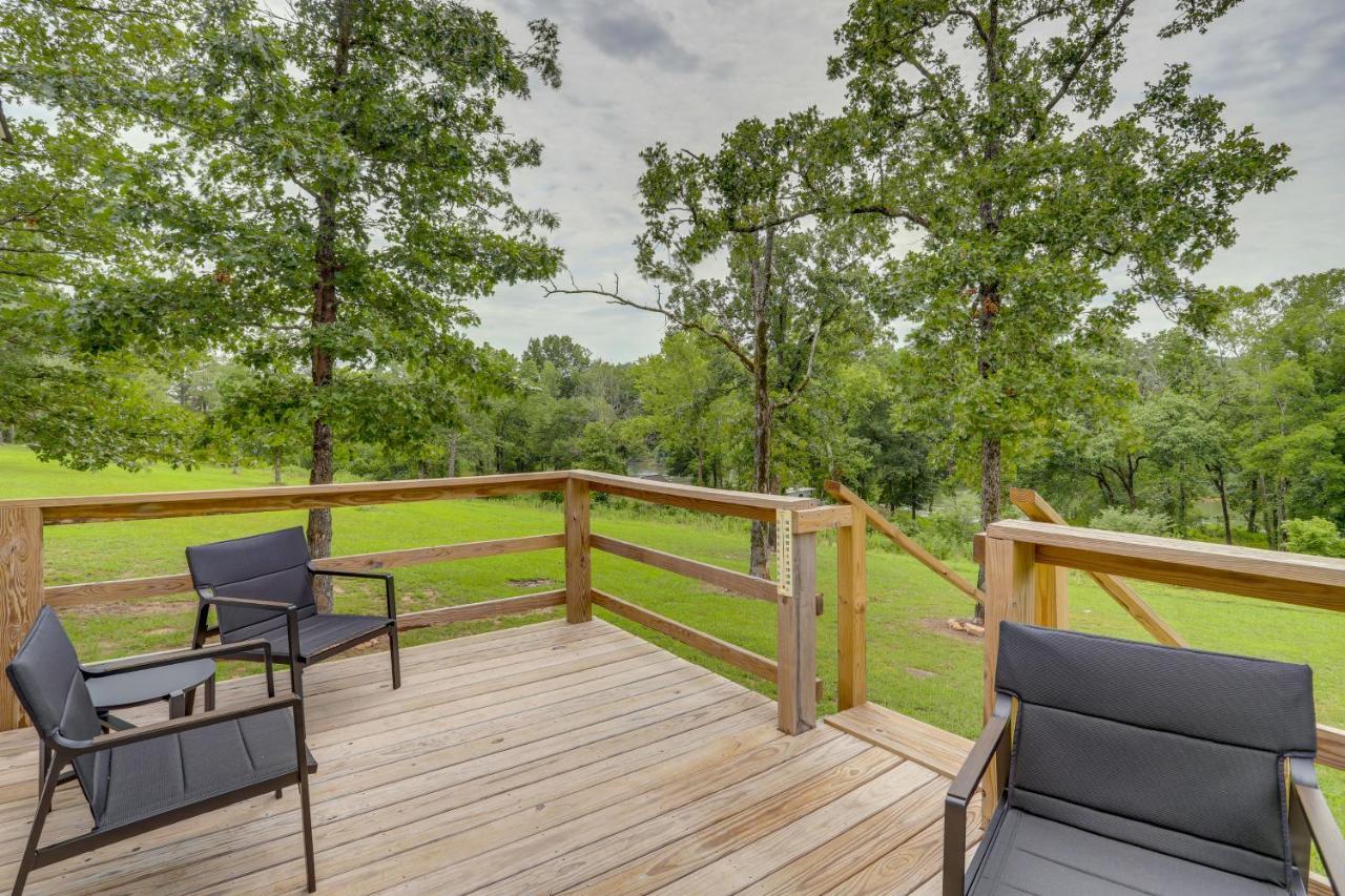 Rural Mt Olive Cabin Rental With White River View! Melbourne Exterior photo