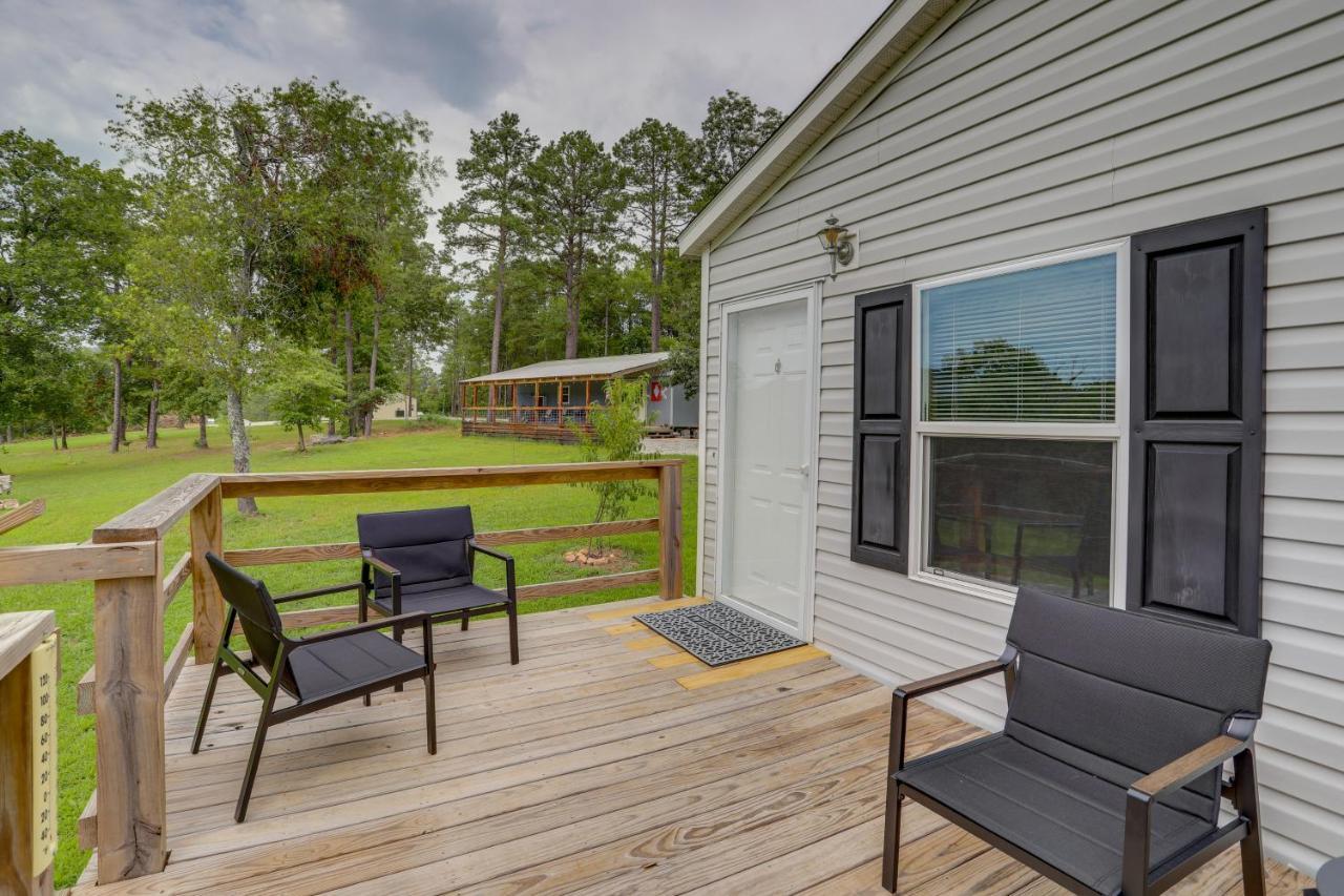 Rural Mt Olive Cabin Rental With White River View! Melbourne Exterior photo